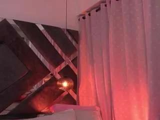 Offline samantha-lw on CamSoda