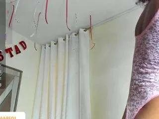 sara-williams1 on CamSoda 