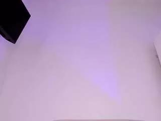 sarasaenz2 on CamSoda 