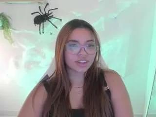 Freechat scarlett-enjoy1 on CamSoda