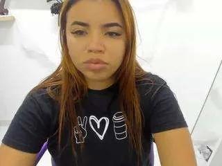 Freechat scarlett-enjoy1 on CamSoda