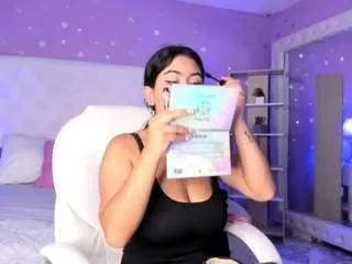 Freechat scarlette15 on CamSoda