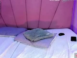 Offline sexyvaleriiaa on CamSoda