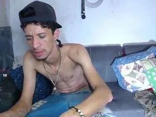 Offline shantalrosee on CamSoda