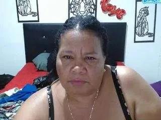 Freechat shanttal0272 on CamSoda