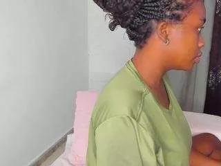 Offline sofiaastar on CamSoda