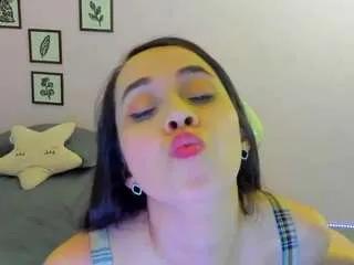 Offline sofiapaz on CamSoda