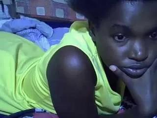 Offline sweet-vishy on CamSoda