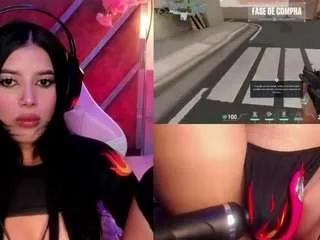 Offline sweetiecloe on CamSoda