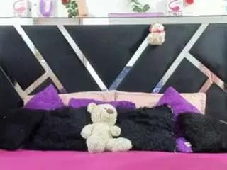 Offline thedreamgirlss on CamSoda