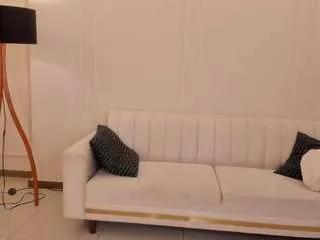 Freechat toricross on CamSoda