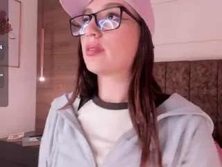 Freechat tyannabb1 on CamSoda