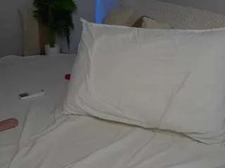 Offline urblonde on CamSoda