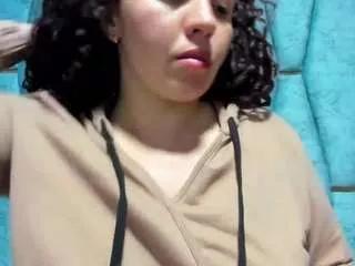 Freechat valeria-soler on CamSoda