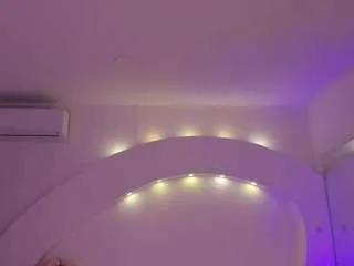 valerimilton — Take off my panties and fingering [Multi Goal]