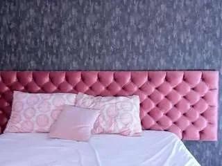 Offline vanesapriest on CamSoda