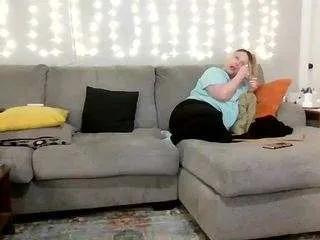 Freechat victoriakincaid23 on CamSoda