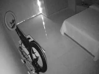 Freechat voyeurcam-casa-salsa-bedroom-12 on CamSoda