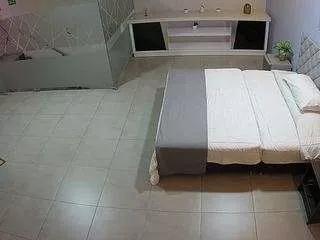 Freechat voyeurcam-jb-office-1 on CamSoda