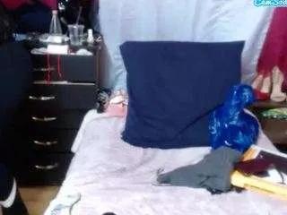 xxtatiannaxx — Please welcome me. [1698 tokens remaining]