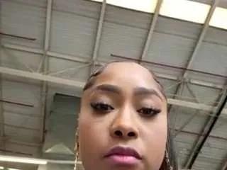 Offline yettzaretth on CamSoda