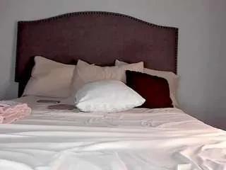 Offline yiaunaniree on CamSoda