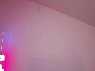 Offline yssadiamond on CamSoda