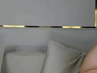 CamSoda yummym is Freechat yummym — yummym Public Chat Channel