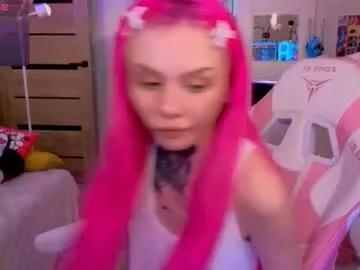 britney_lynch — GOAL: show pussy   [532 tokens remaining] and I know you can't undress me #lesbian #new #couple #young  #18