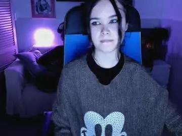 Freechat elainebeness on Chaturbate