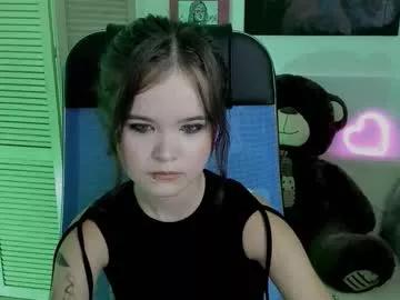 Freechat elainebeness on Chaturbate