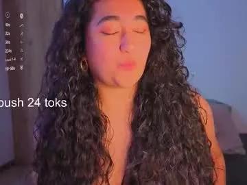 Freechat hipatiaandhephaestus on Chaturbate