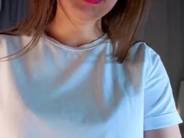 Freechat juniebogany on Chaturbate