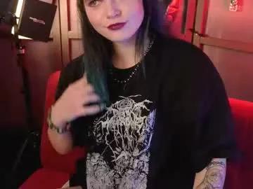 sauruspal — my manicurist should be the richest woman in the world  #goth #mistress #joi #sph #bigass [471 tokens remaining]