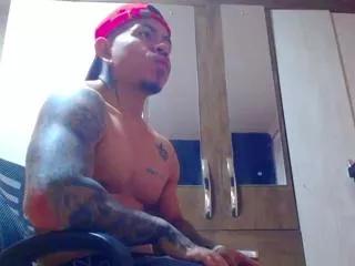 Offline adam_shilders on Flirt4Free