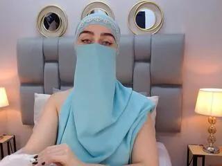 aliah_manzur on Flirt4Free 