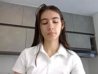 Offline alma_queen on Flirt4Free