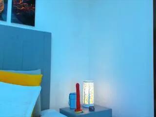 Freechat anamaria_benitez on Flirt4Free