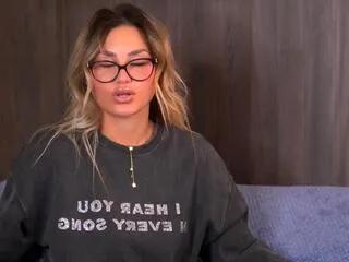 Offline anastasya_noir on Flirt4Free