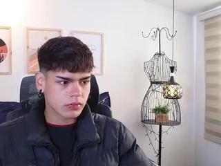 Offline andru_miett on Flirt4Free