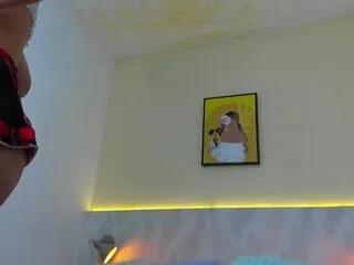 Offline annie_evanss on Flirt4Free