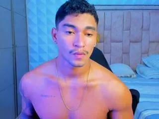 Offline anthom_wells on Flirt4Free