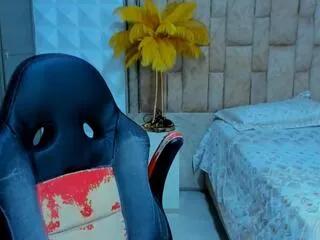 Offline anthom_wells on Flirt4Free