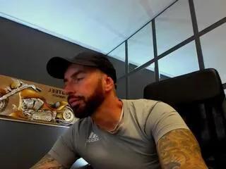 Offline armand on Flirt4Free