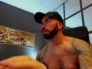 Offline armand on Flirt4Free