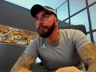 Offline armand on Flirt4Free