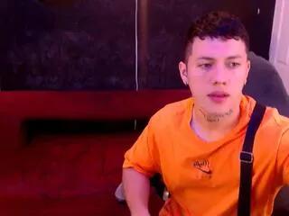 Offline arthur_andru on Flirt4Free