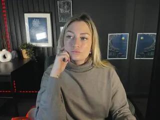 Freechat augustine_olsen on Flirt4Free