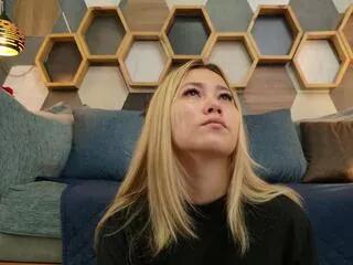 Freechat azura_wave on Flirt4Free