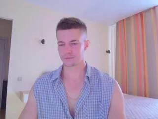 Offline benjamin_blue on Flirt4Free
